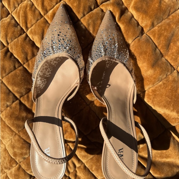 Healed shiny mesh sling back - Picture 3 of 6